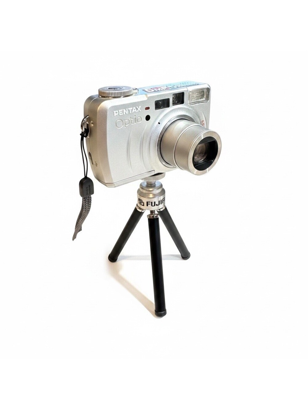 Pentax Optio 555 Digital Camera Silver Includes Charger Cables Manuals Tripod